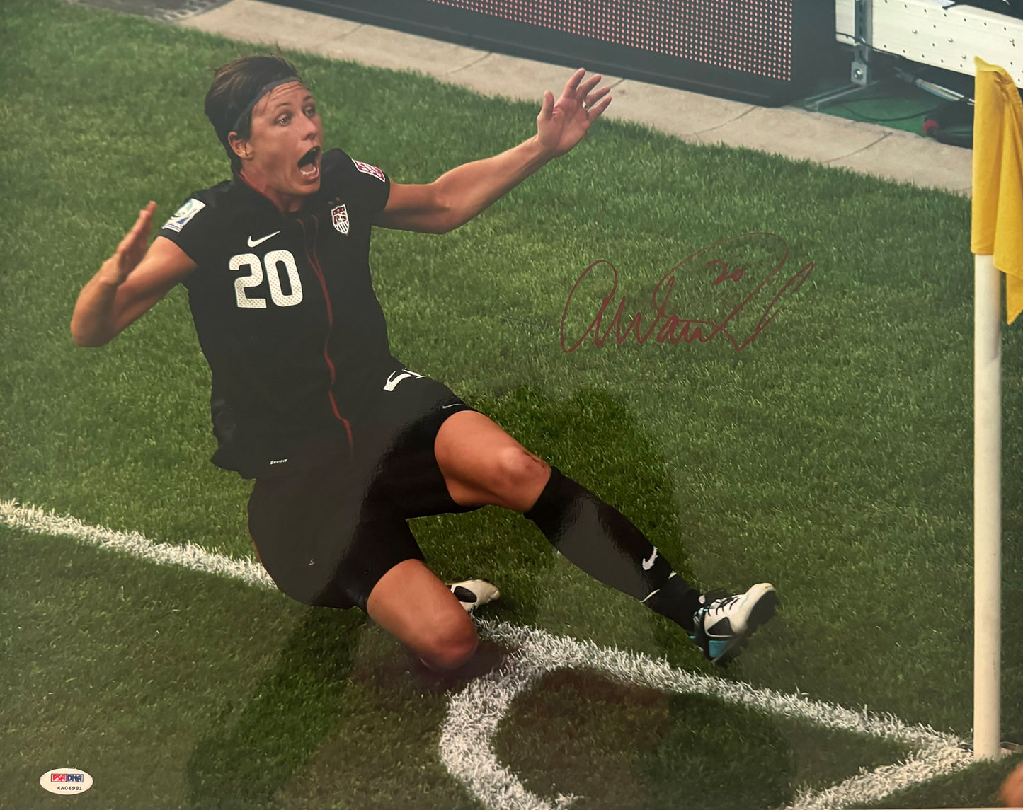 Abby Wambach Signed 16x20 USA National Team Autographed Photograph PSA