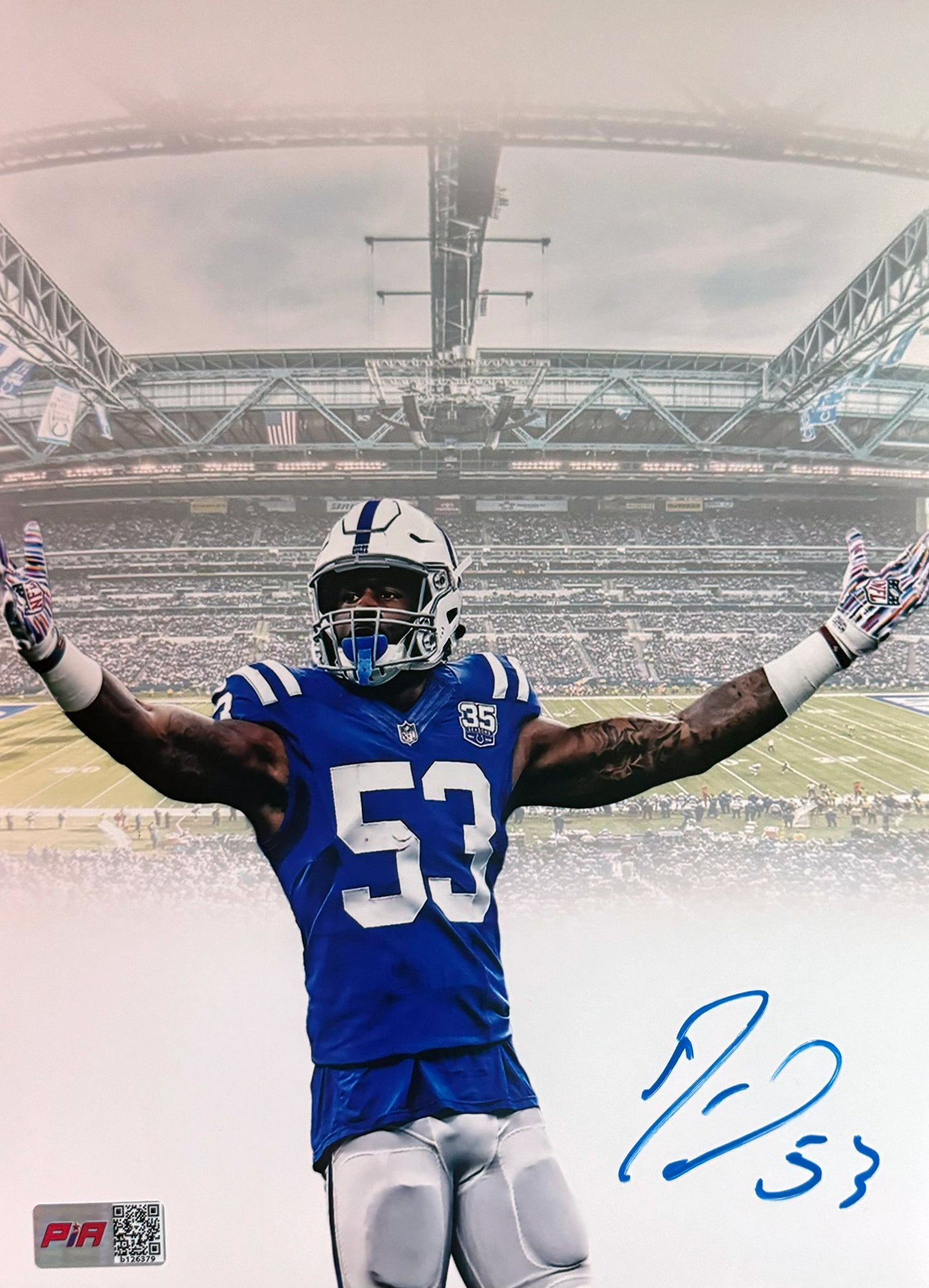 Darius Leonard Indianapolis Autographed Photo 8x10 JSA