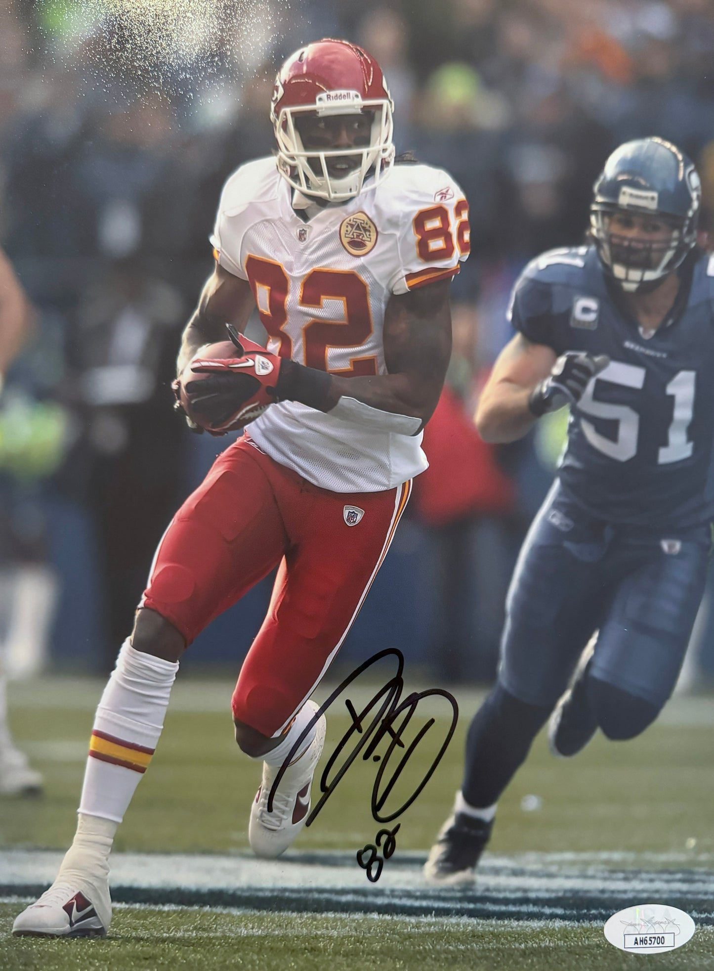 Dwayne Bowe Kansas City Autographed Photo 8x10 JSA