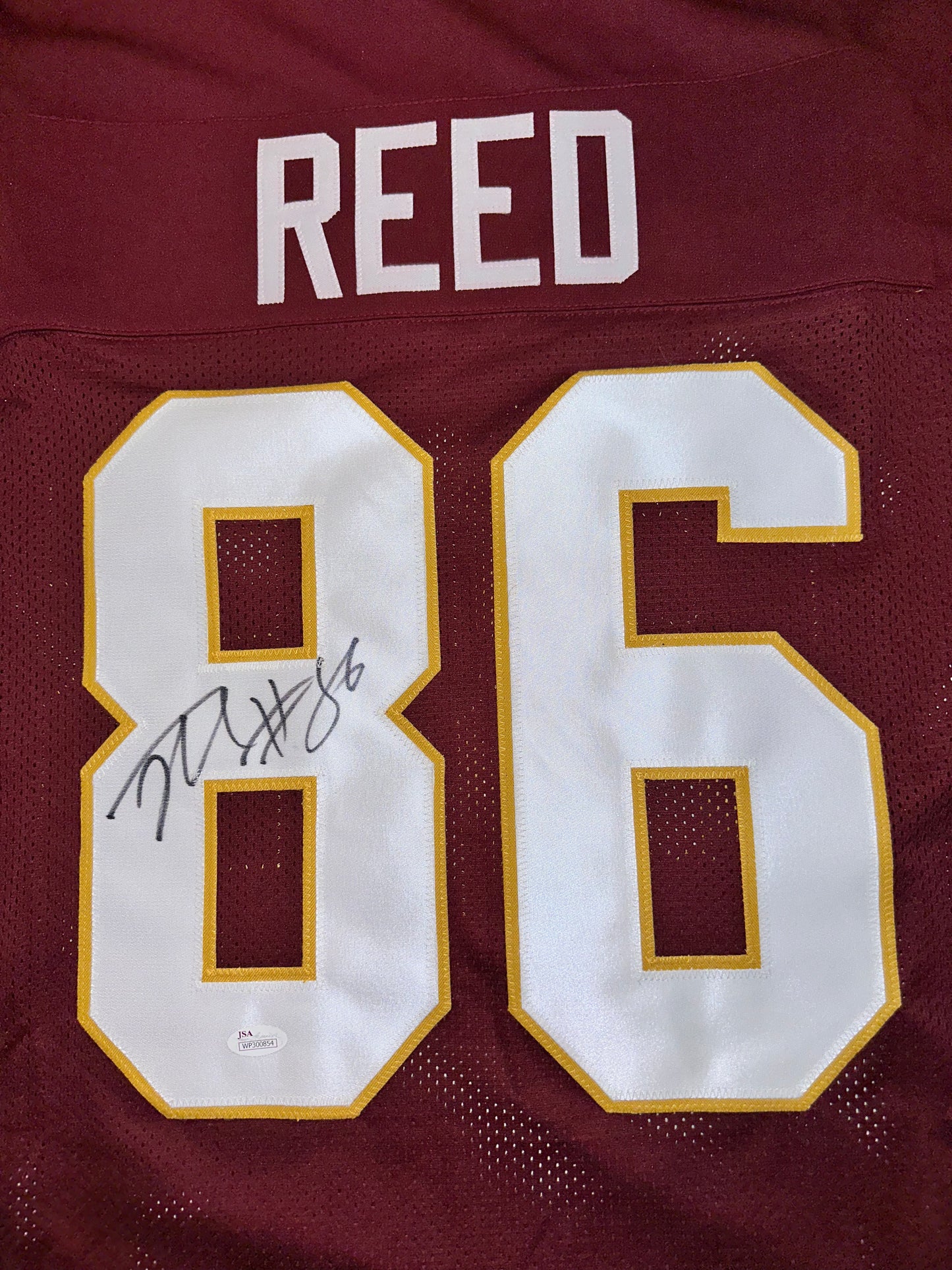 Jordan Reed Custom Washington Autographed Football Jersey (JSA)