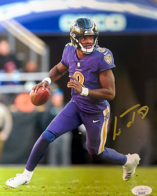 Lamar Jackson Baltimore Autographed Photo 8x10 JSA