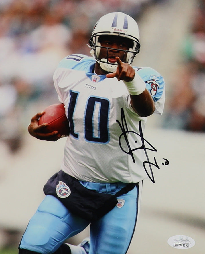 Vince Young Tennessee Autographed Photo 8x10 JSA