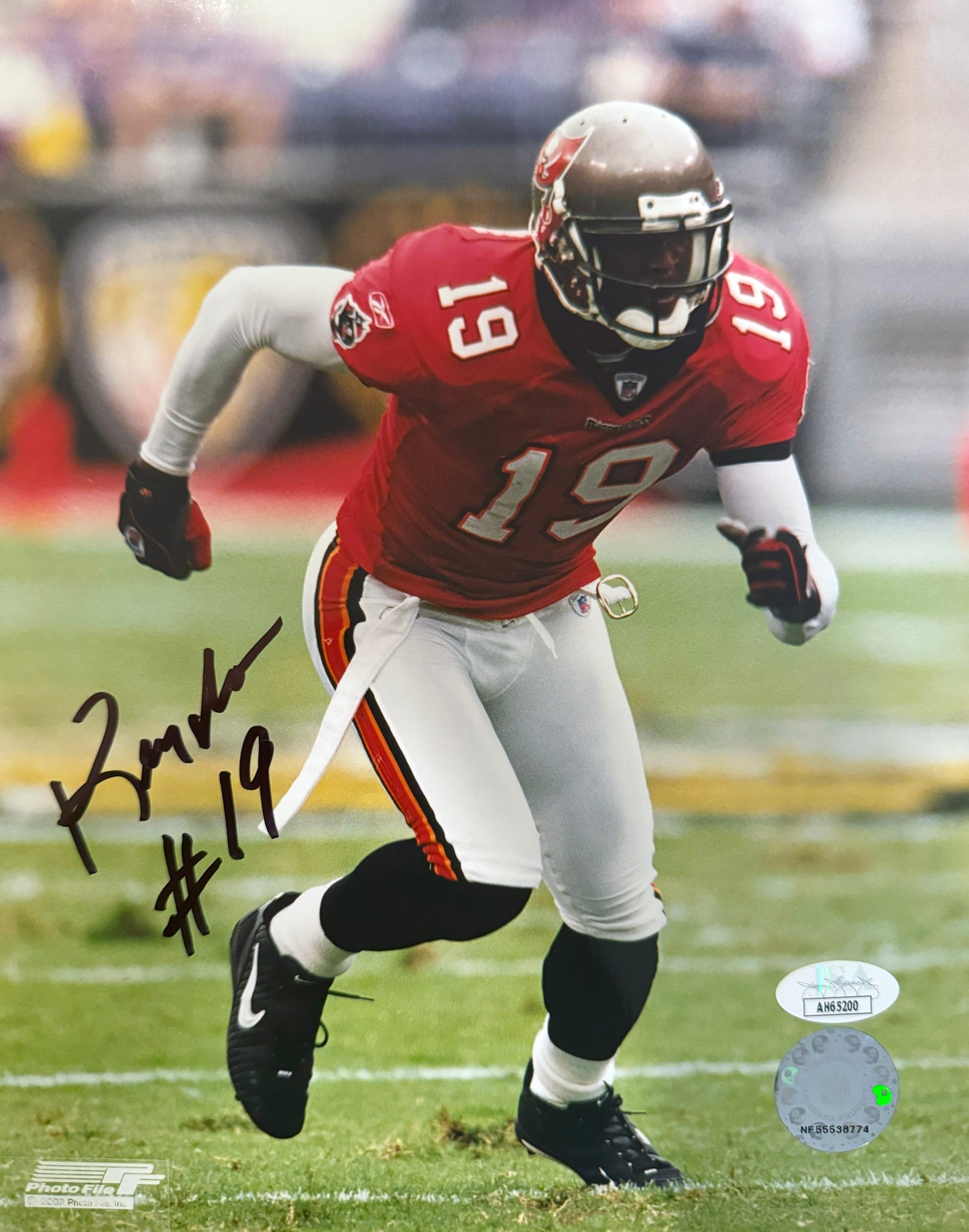 Keyshawn Johnson Tampa Bay Autographed Photo 8x10 JSA