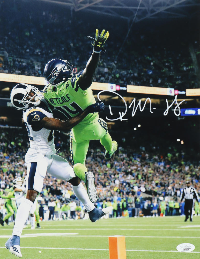 DK Metcalf Signed 11x14 Autographed Seahawks Photograph JSA